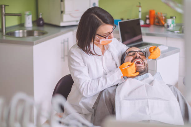 Best Dentist for Tooth Abscess  in Hillsboro, WI